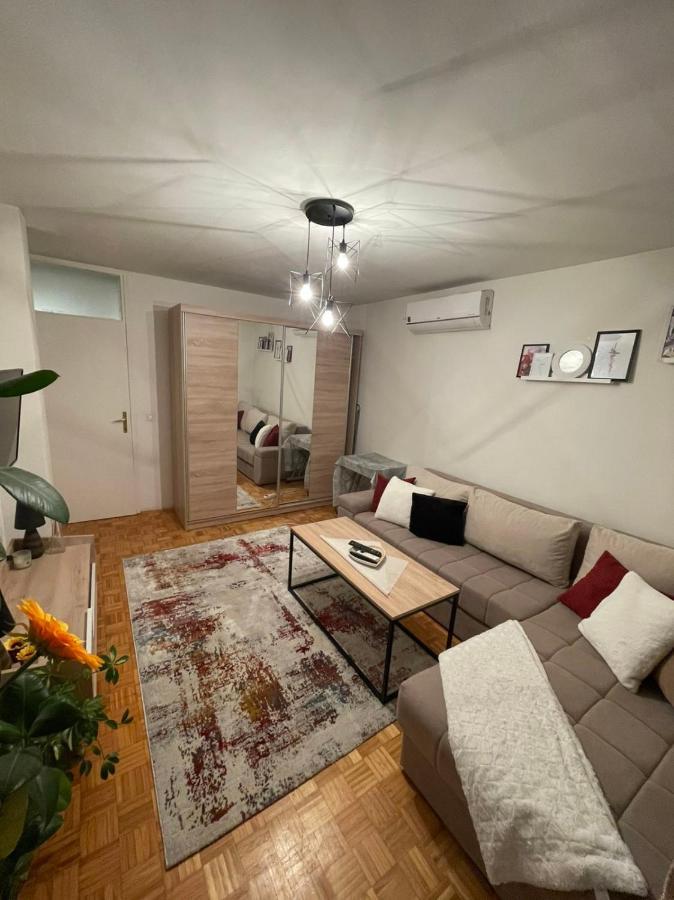 Feel Like Home Sarajevo Bagian luar foto